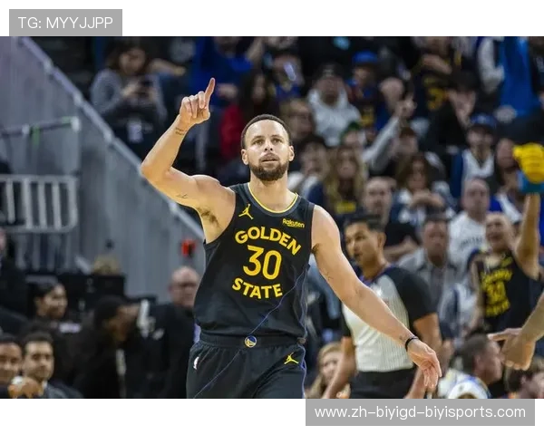 看收官战了克尼佩尔三分8中2贡献10分4板三分总数仅领先三球3个引热议